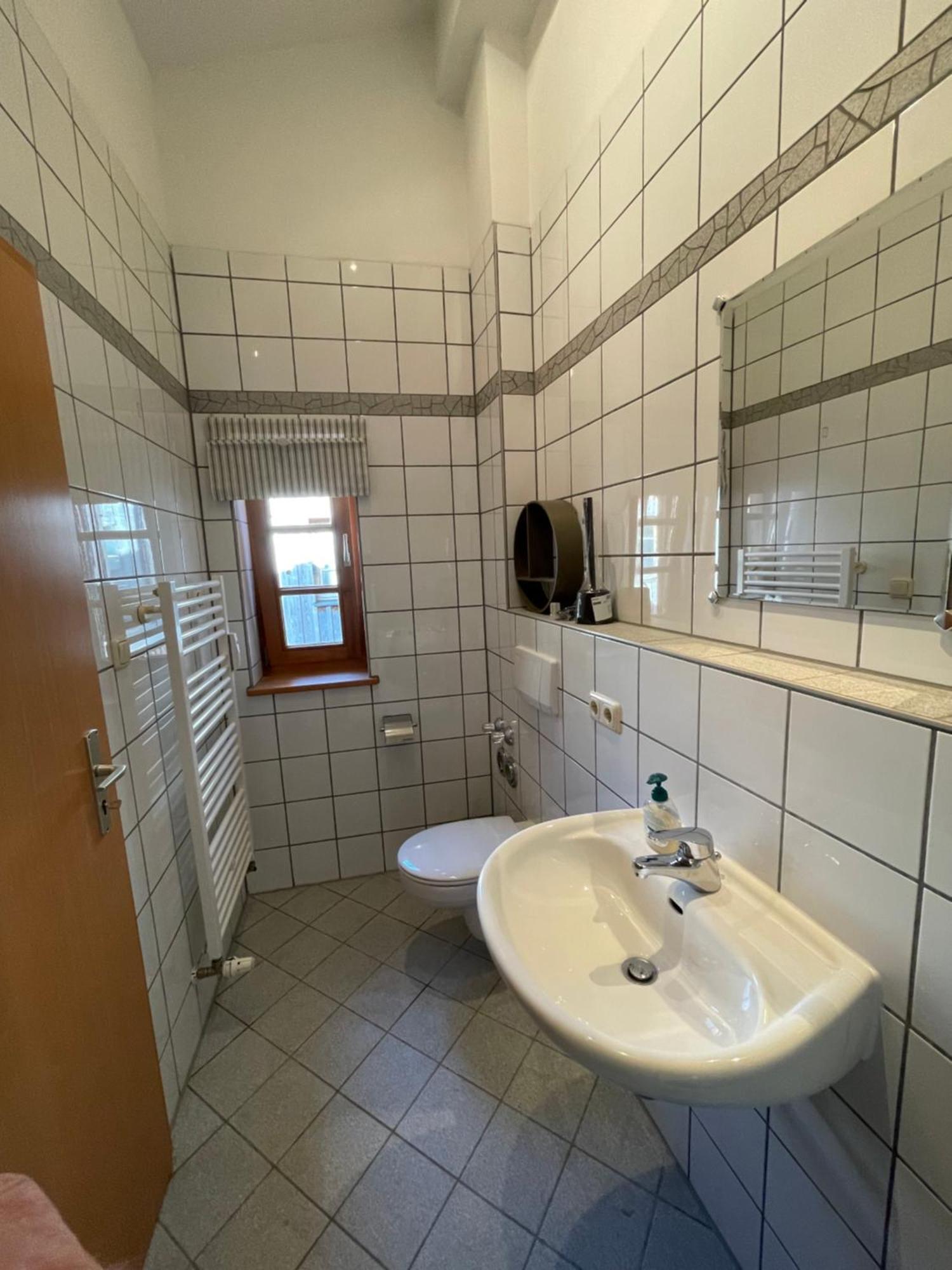 רוזנהיים Ferienwohnungen Reschenhof חדר תמונה